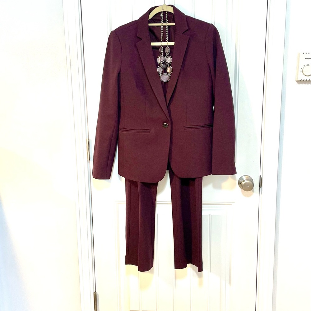 Ann Taylor three piece Suit and silver necklace